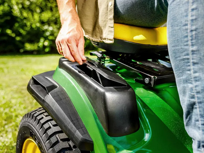X127 Trattorino john Deere - immagine 4